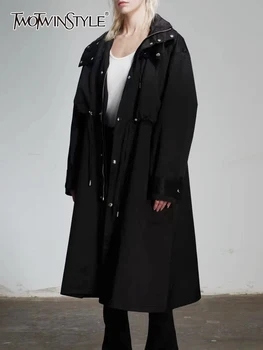 TWOTWINSTYLE, однотонные повседневные Длинные пальто для женщин, с отворотом, капюшоном, с длинным рукавом, в стиле пэчворк, на шнурке, Винтажное пальто, Женская модная одежда 6