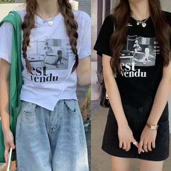 Женская корейская версия Модной дизайнерской футболки с коротким рукавом, повседневный укороченный топ 2