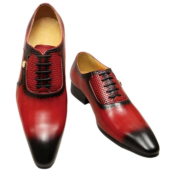 Новая мужская кожаная обувь в деловом стиле, модные летние свадебные туфли на шнуровке, красные, черные, с ручной резьбой, офисные оксфорды, юбилейные туфли 1